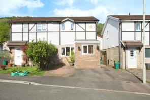 125, Glan-y-ffordd, Cardiff CF15 7SQ