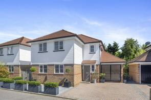 7, Lamorna Close, Pulborough RH20 3GN