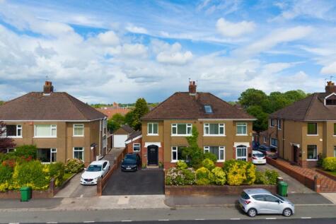 King George V Drive North, Heath