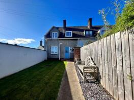 1, St Cuthberts Garth, Bamburgh NE69 7BY