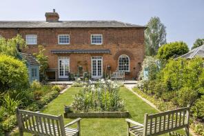 Granary, St Peters Lane, Evesham WR11 7TL