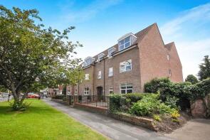 Flat 9, 43 Ashgrove, The Village, Haxby, York YO32 2HY