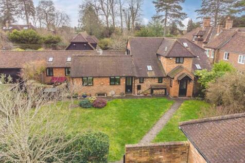 Minerva Way, Beaconsfield, HP9