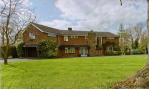 Downlands, Mill Lane, Rowington, Henley-in-arden B95 5HH