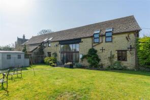 Plumage Archer Grange, Main Street, Duns Tew OX25 6JL