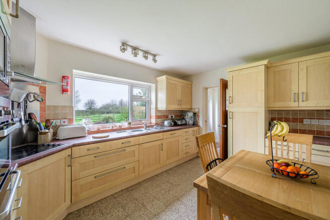 Kitchen 2