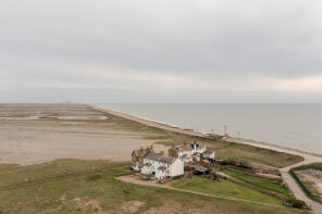 8, Coastguard Cottages, Lydd Road, Rye TN31 7SG