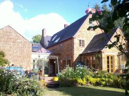 Mews Cottage, The Green, Warmington OX17 1BU