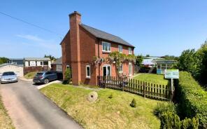 The Steppes, C1090 Staunton On Wye Village Road, Hereford HR4 7LR