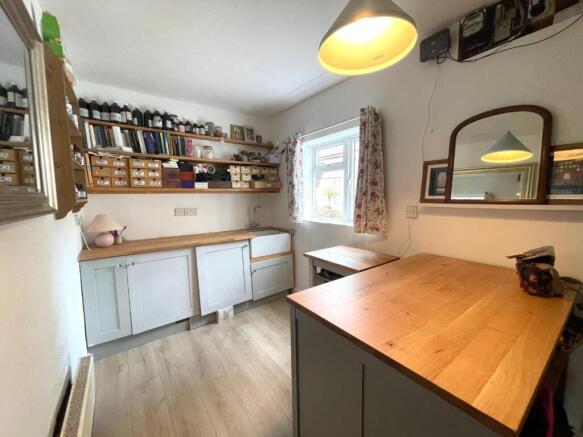 Utility Room.JPG