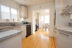 62, Meadowbank Road, Fareham PO15 5LF