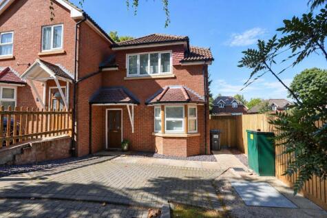 Tilgate Gardens, Coulsdon