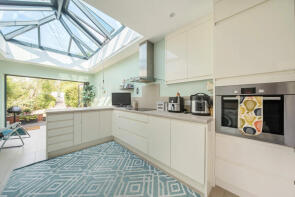 6 Lane End Cottage, Thames Terrace, Thames Street, Reading RG4 6XA