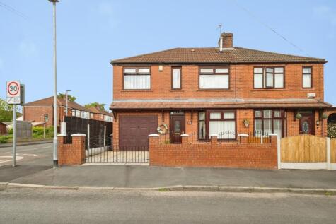 Buckingham Road, Droylsden, Manchester, Greater Manchester, M43