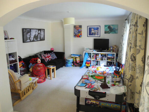 Photo 3
