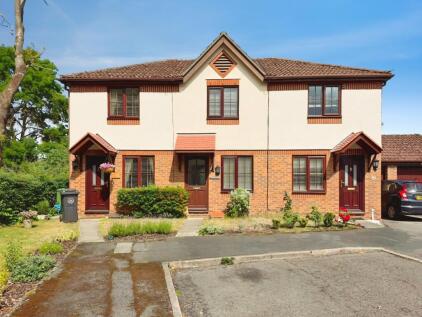 Lucas Green, West End, Woking, Surrey, GU24