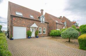 2, Shire Grove, Kirby Misperton, Malton YO17 6XZ