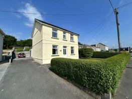 Pant Y Celyn, Heol Caegwyn, Drefach, Llanelli SA14 7BB