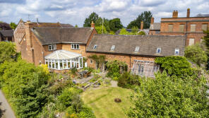 Hillcroft, Brookside Junction To Clifton Cottage Junction, Ford, Shrewsbury SY5 9LZ