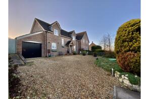 Hillside House, Church Road Junction At Heddington Wick East To Heddington, Calne SN11 0PH