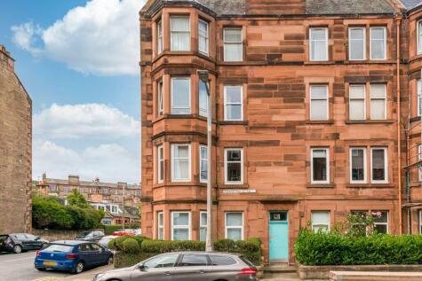 6/4 Piershill Terrace, Piershill, EH8 7ES