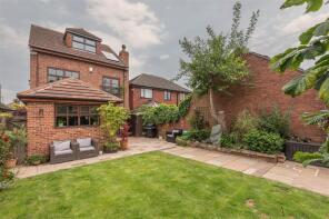23, Barugh Lane, Barugh Green, Barnsley S75 1LH