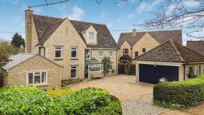 South House, Main Street, Bampton OX18 2QY