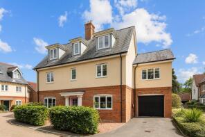 19, Cheesmer Way, Horsham RH12 3UY