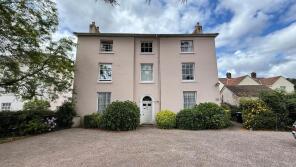 Flat 1, The Lawns, New Market Street, Usk NP15 1BA