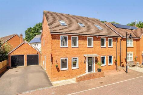 Healys Meadow, Cotford St. Luke, Taunton