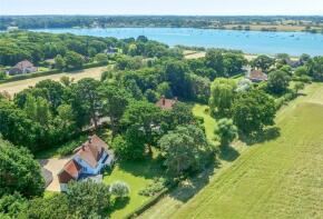 The Soundings, Bosham Hoe, Chichester PO18 8ET