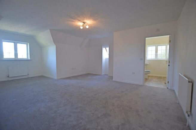 Kings Lodge Master Bedroom