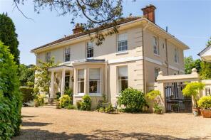 Charlwood House, Ifield Road, Charlwood RH6 0DQ
