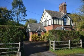 Wishing Well Cottage, Romsey Road, Romsey SO51 6AF