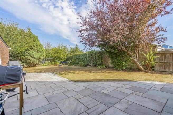 Hollybank Lane, Emsworth-PorticoMarketing-Nexa-31.
