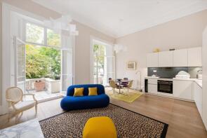 Flat 2, 63, Queen's Gardens, Bayswater, London W2 3AH