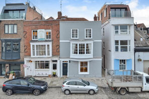 55, Broad Street, Portsmouth PO1 2JD