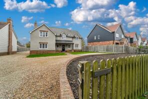 Heathlands, Heath Road, Clacton-on-sea CO16 0BX