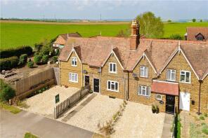 12, Gable Cottages, Banbury Lane, Towcester NN12 8LG