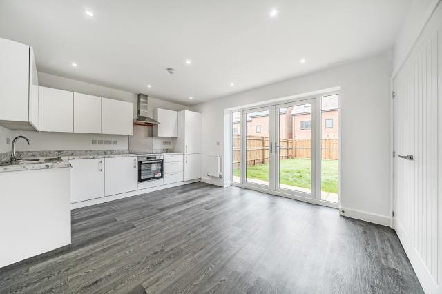 Kitchen/Dining Area