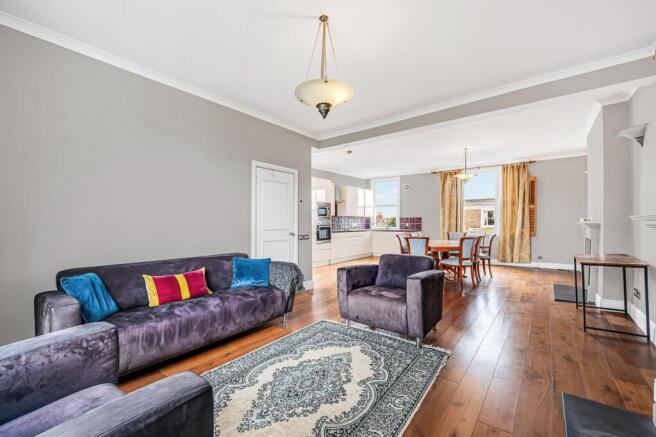FFF - 25 Boscombe Road-5.jpg