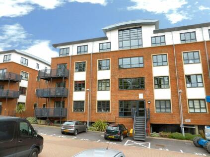 Beverley House, Wallis Square, Farnborough, GU14