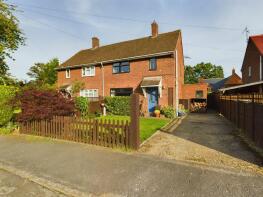 11, Bettycroft Close, Northampton NN6 8EL
