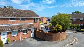 5, Spurcroft Road, Thatcham RG19 3XX