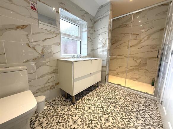 53 horse bathrom.jpeg