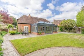 Wickham Lodge, Wickham Court Lane, Canterbury CT3 1RZ
