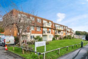 19, 22 Overcombe Court, St John's Road, Bournemouth BH5 1EW