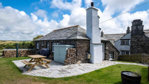Menaring Cottage, Church Road, St Gennys, Bude EX23 0NW
