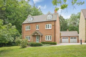 25, Drayson Way, Towcester NN12 6LN