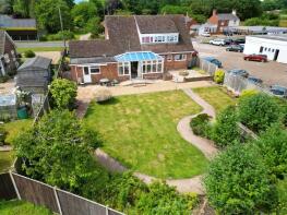 Larkswood, Yarmouth Road, Toft Monks NR34 0EP